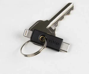 yubikey5ci-keyring